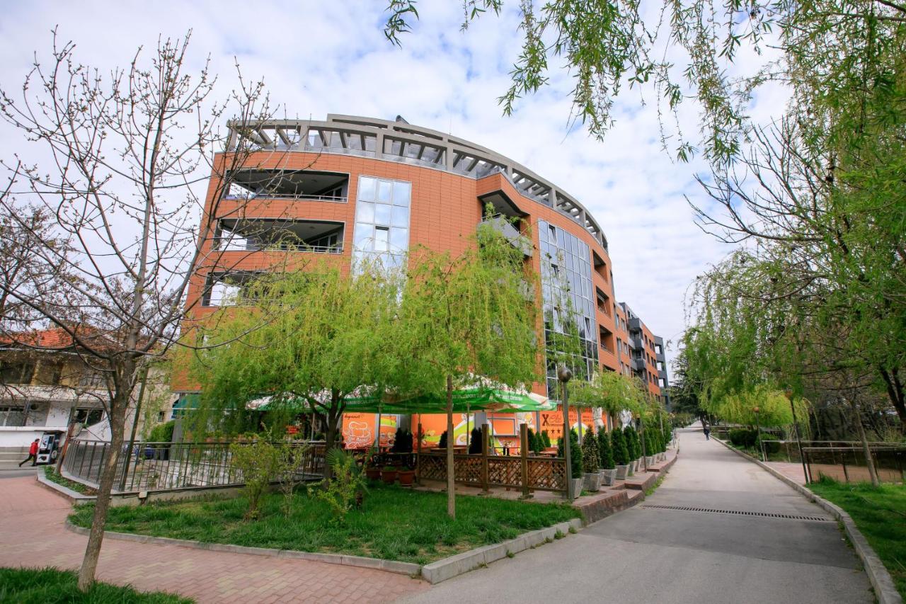 Nori Apartment Сандански Екстериор снимка